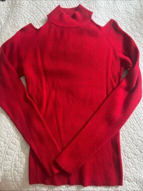 Carmen Marc Valvo Red Cold-Shoulder Ribbed Turtleneck Sweater